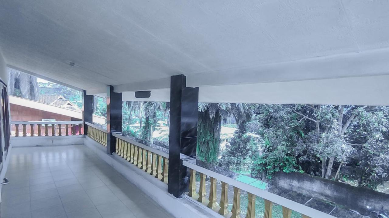 Burangrang Village Mitra Reddoorz Bogor Eksteriør billede